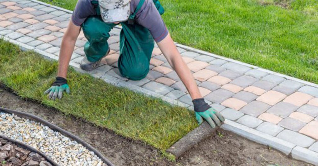 do landscapers need a contractors license